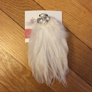LAST CHANCE🕊NWT Charming Charlie Hair Pin/Brooch